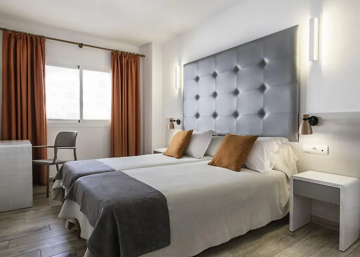 Oasis Sa Tanca Apartamentos
